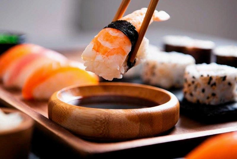 В чем разница между суши и роллами?