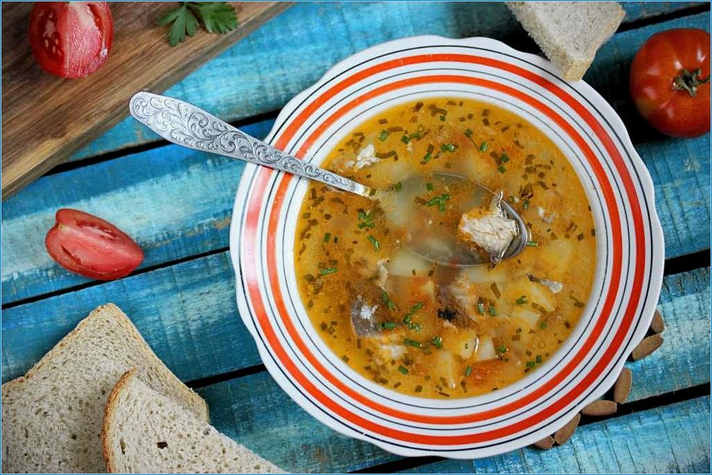 Рыбный суп из томатной консервы. Для супа. Рыбный суп. Суп из консервы. Суп с рыбными консервами.
